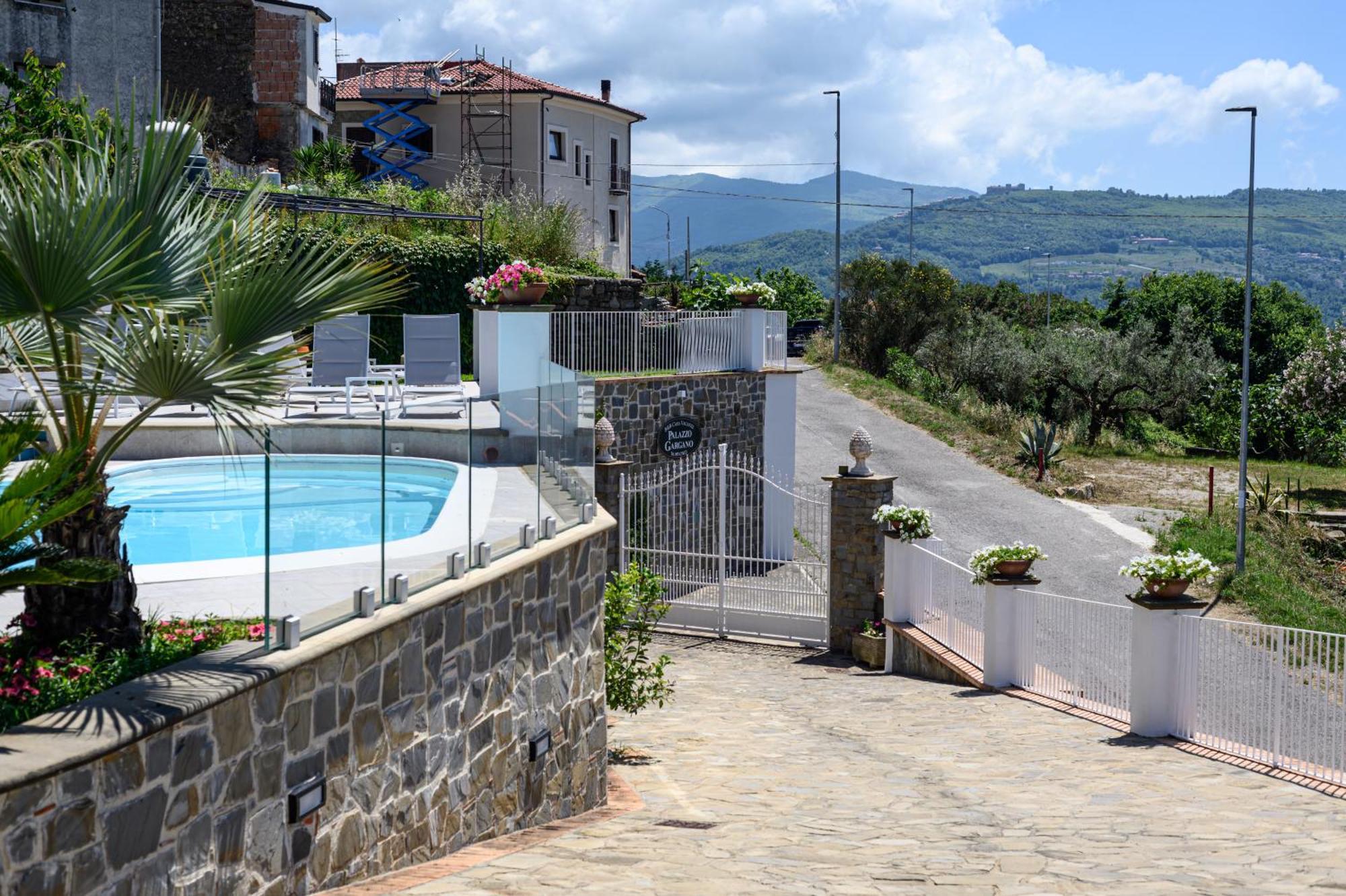 Palazzo Gargano Hotel Prignano Cilento Exterior photo